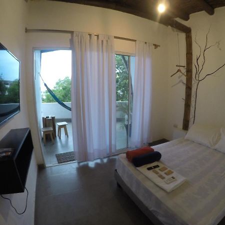 Kiwi Suites Hostel Montañita 外观 照片