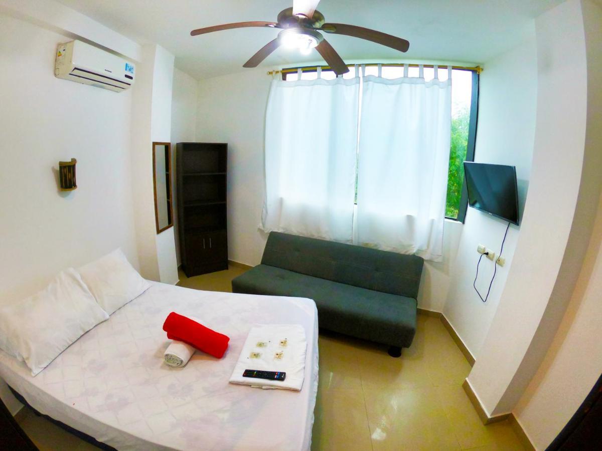 Kiwi Suites Hostel Montañita 外观 照片