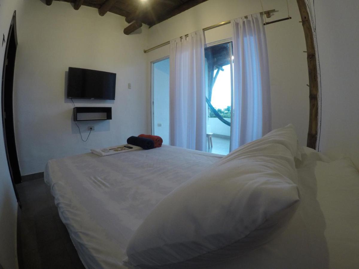 Kiwi Suites Hostel Montañita 外观 照片