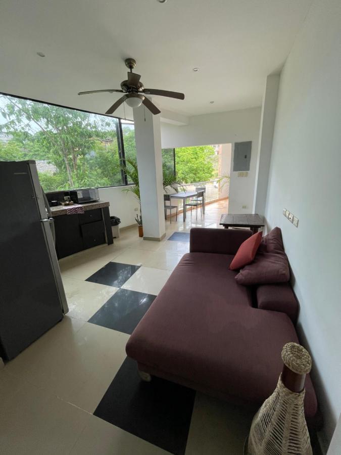 Kiwi Suites Hostel Montañita 外观 照片